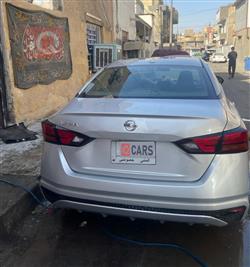 نیسان ئەلتیما